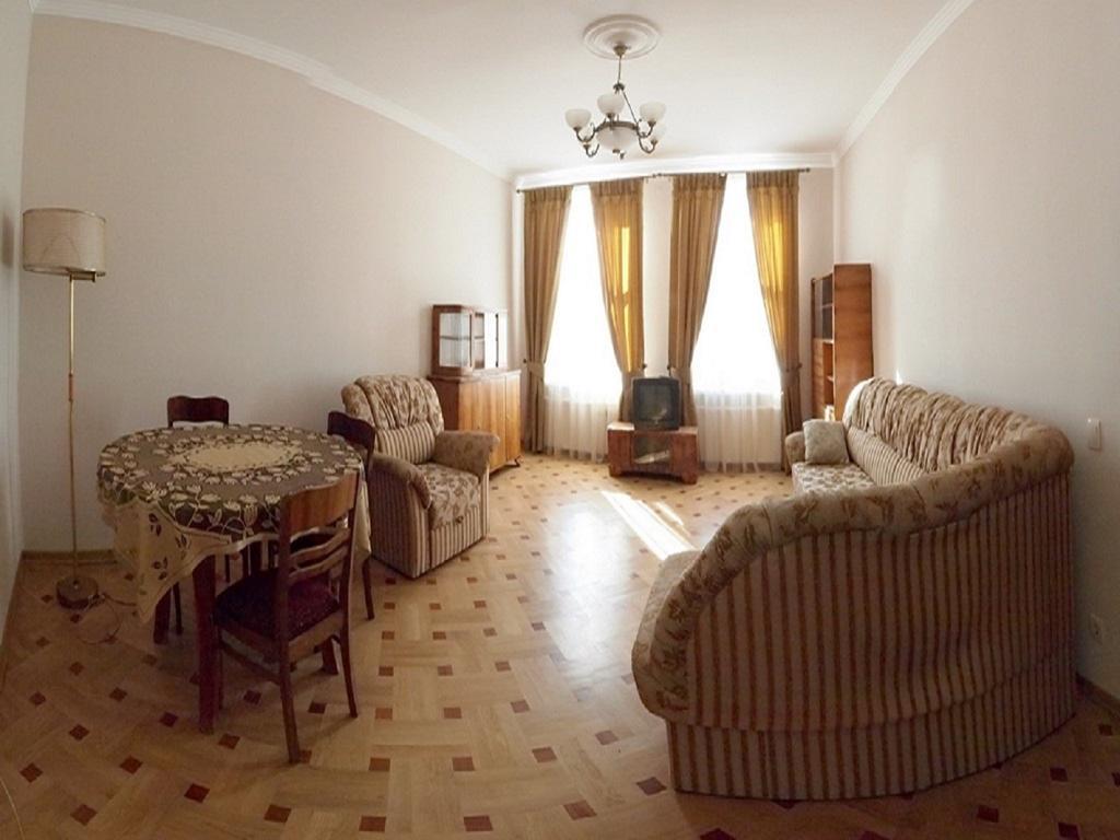 Apartments In Old City Lviv Exterior foto